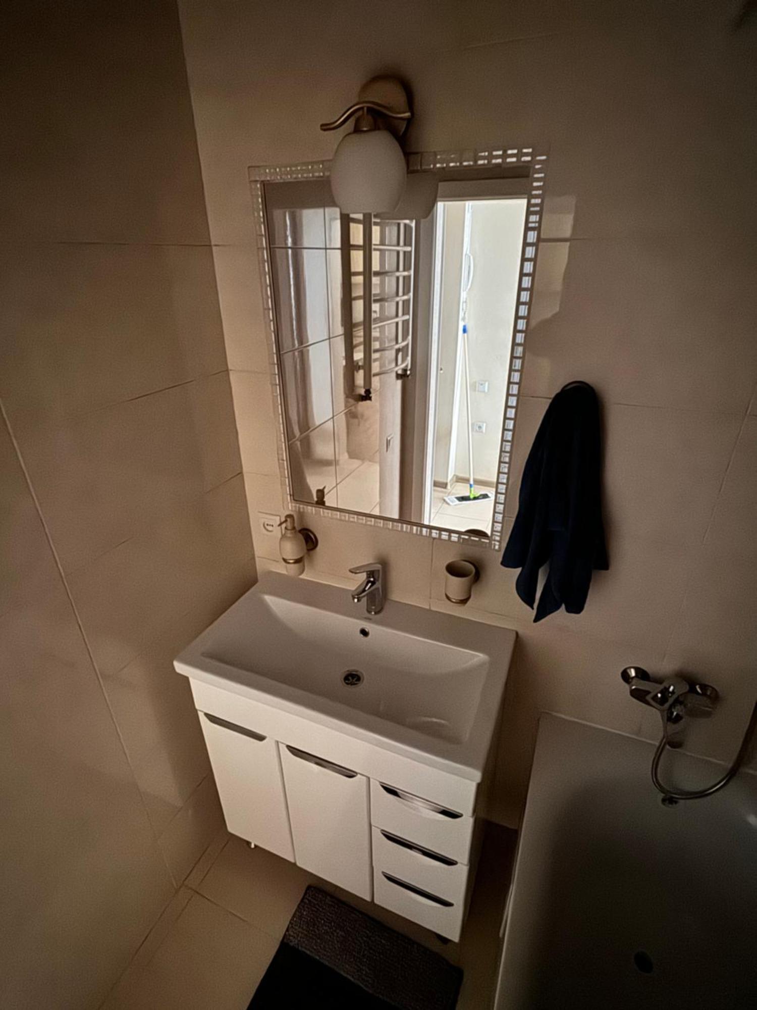 Apartamenty Kulisha 25 リヴィウ エクステリア 写真