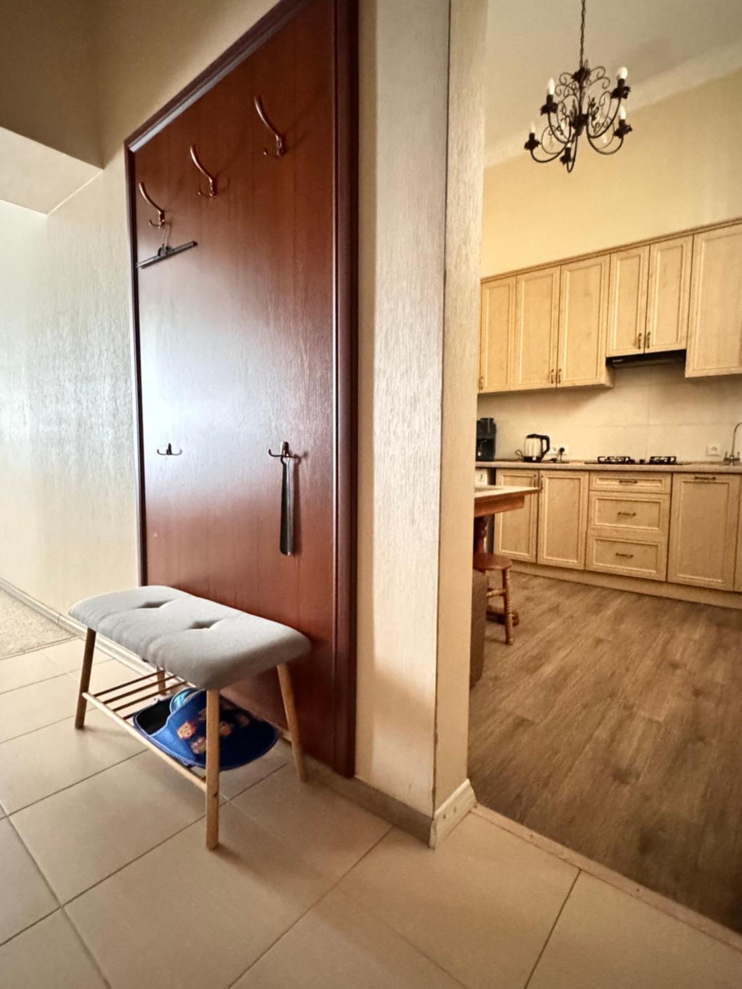 Apartamenty Kulisha 25 リヴィウ エクステリア 写真